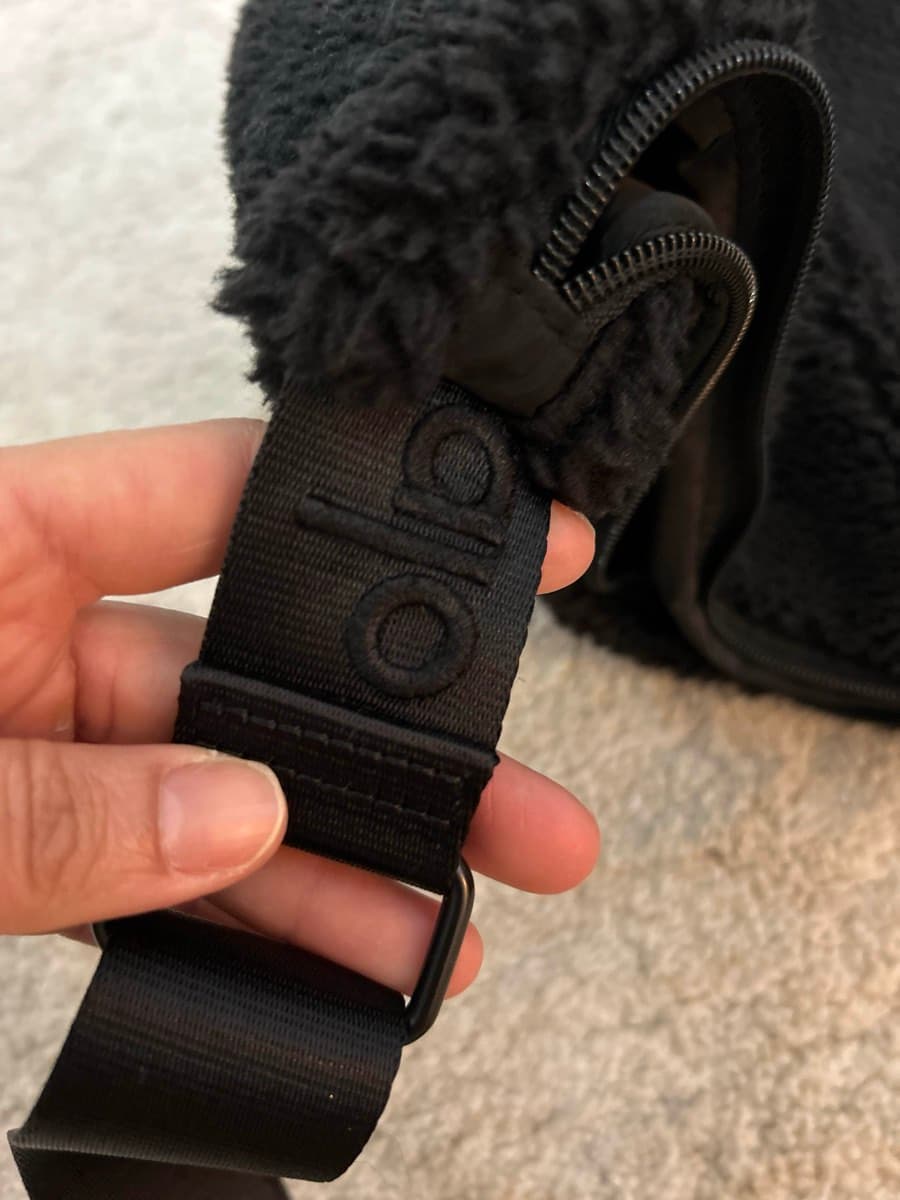 Black Teddy Fleece Bag AlO thumbnail 2