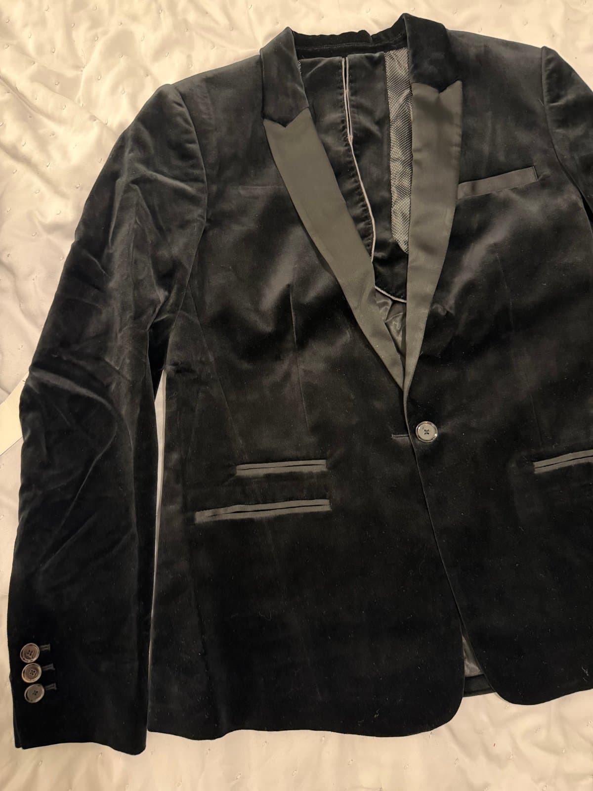 Massimo Dutti Black Velvet Tuxedo Blazer 🖤 thumbnail 4