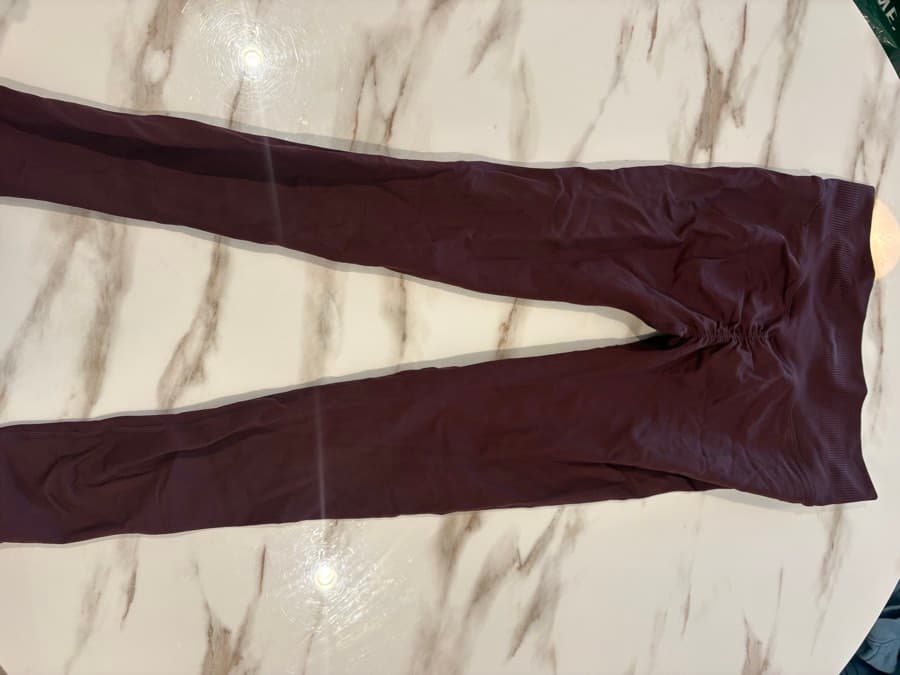 Burgundy Ruched Leggings