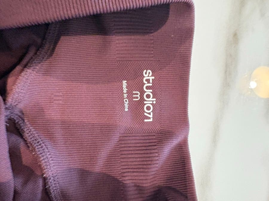 Burgundy Ruched Leggings thumbnail 3