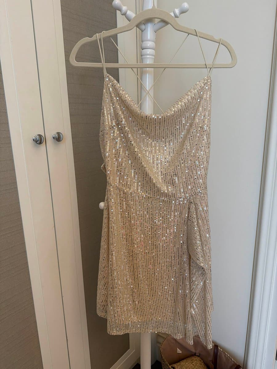 Sexy evening dress - image 1