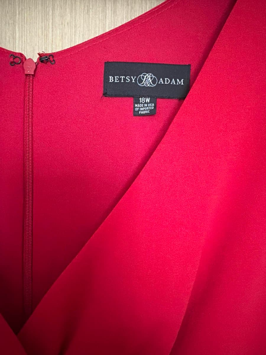 BETSY & ADAM Red Gown thumbnail 2