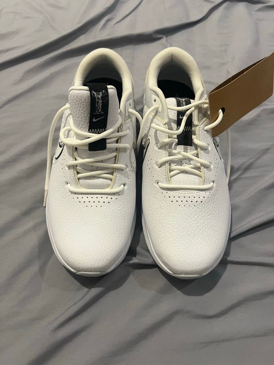 Nike White Golf Shoes thumbnail 2
