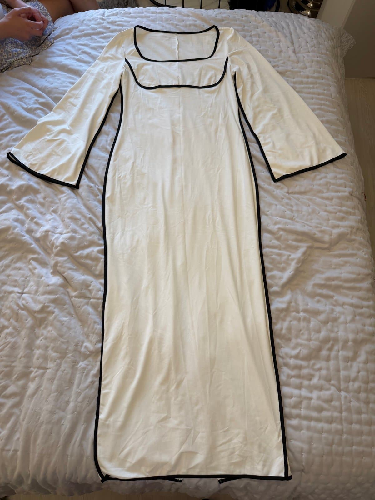SHEIN White & Black Contrast Trim Maxi Dress – Size L (UK 12–14)