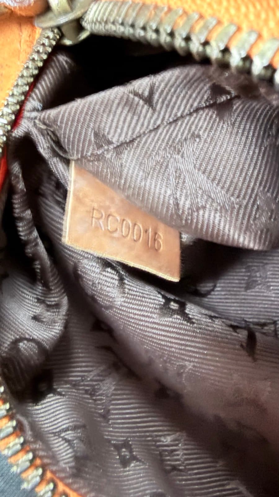 Louis Vuitton Suede Hobo Bag thumbnail 7