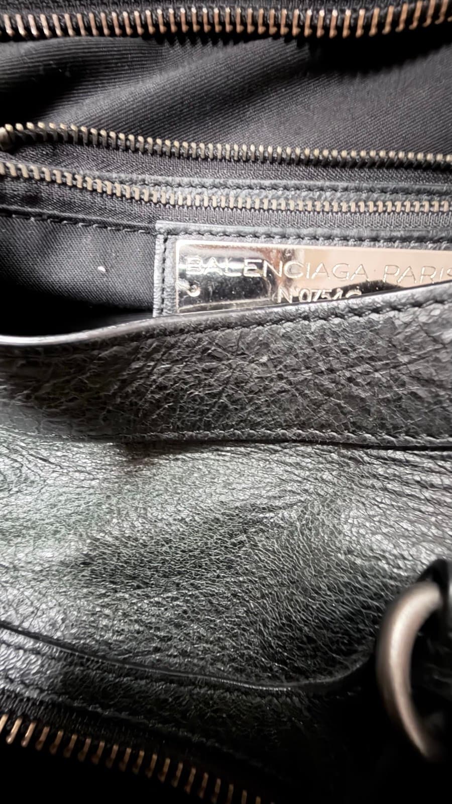 Balenciaga City Shoulder Bag thumbnail 4