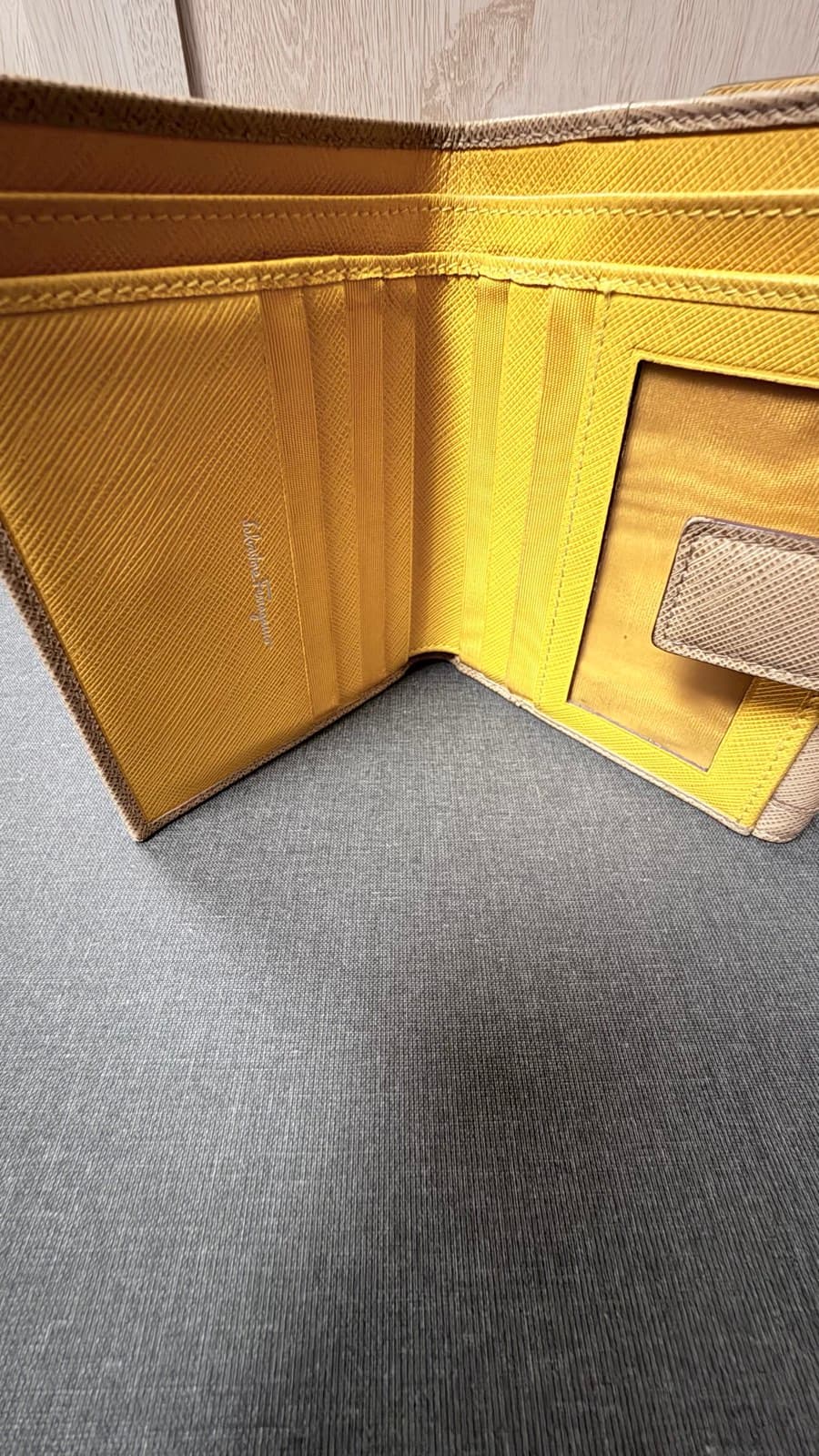 Ferragamo Gancini Wallet thumbnail 5