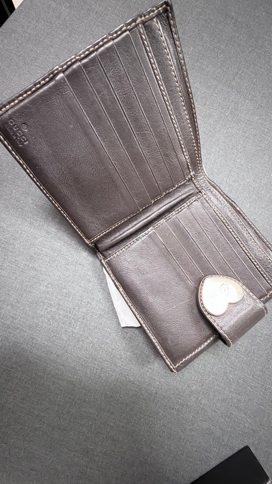 Gucci GG Canvas Wallet thumbnail 4