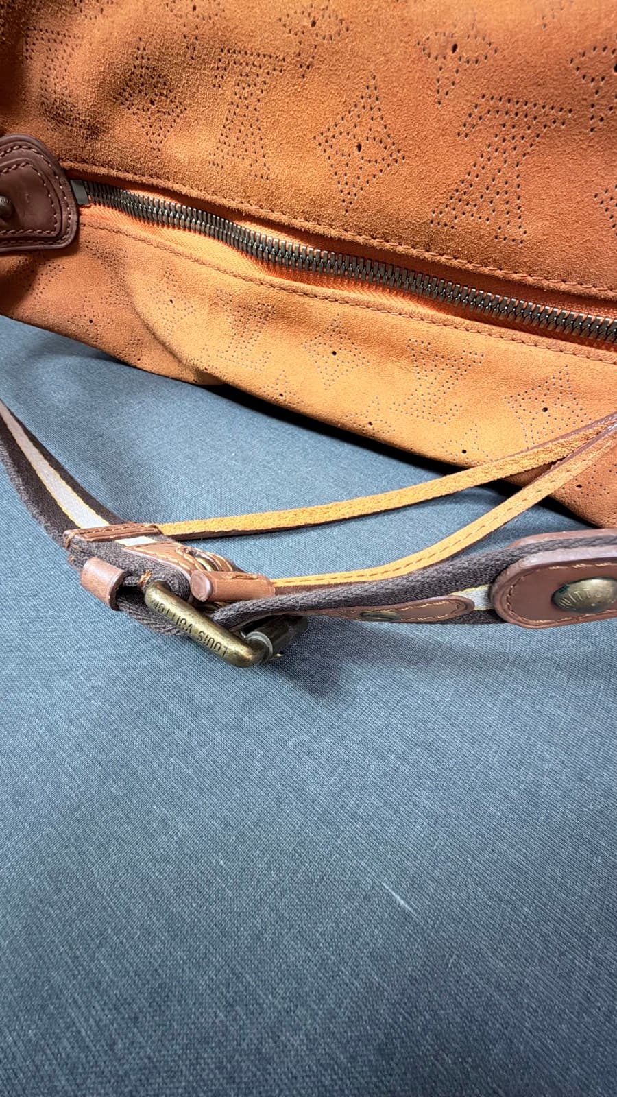 Louis Vuitton Suede Hobo Bag thumbnail 2