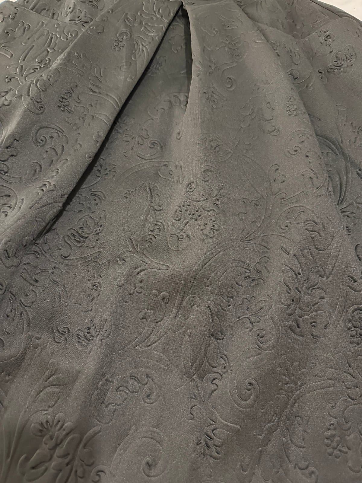 Closet Black Embossed Floral A-Line Midi Skirt – Size 14 – New With Tags thumbnail 5