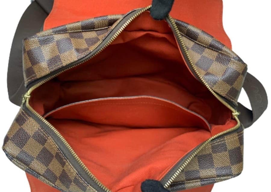 Louis Vuitton Naviglo body bag thumbnail 3
