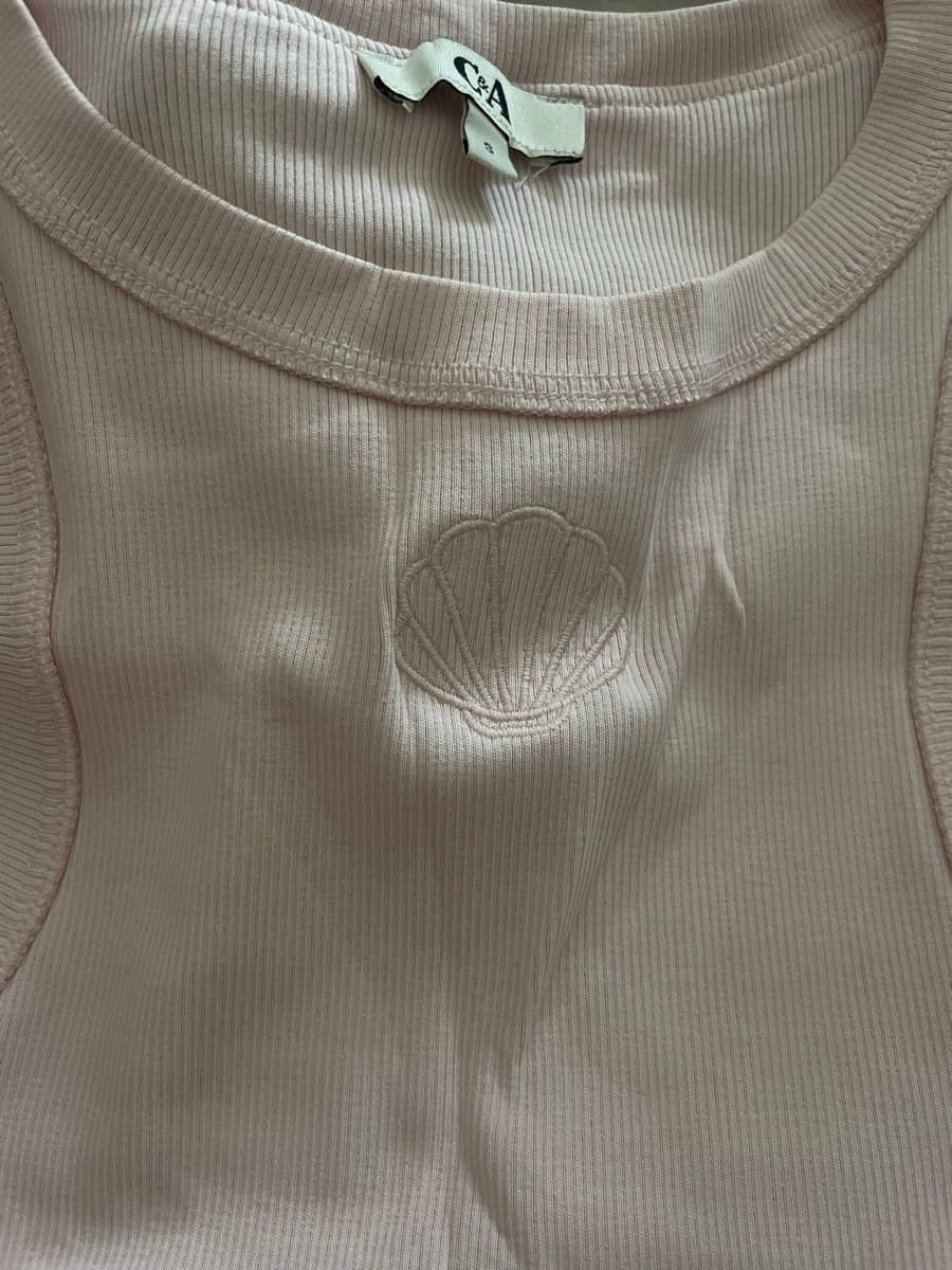 C&A Ribbed Shell Two-Piece thumbnail 4