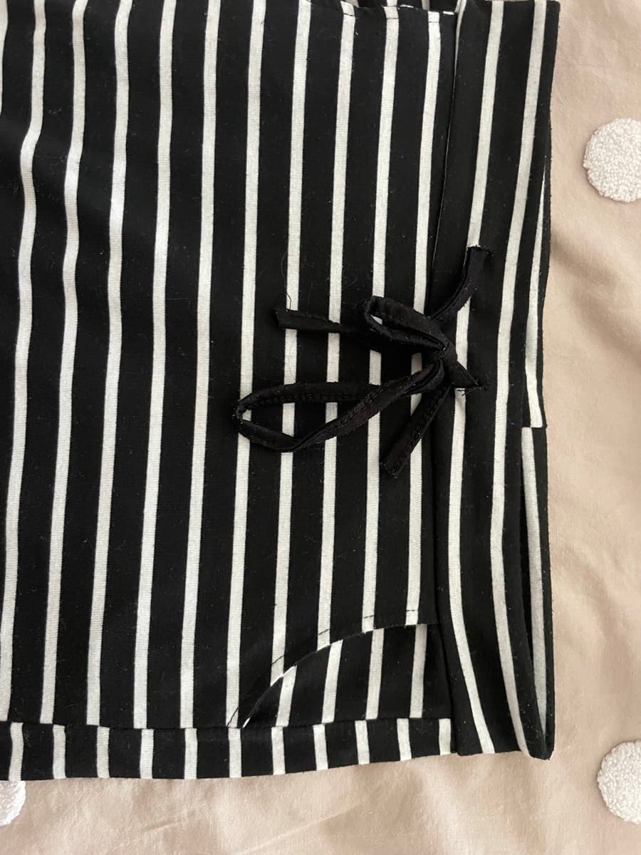 Striped black & white skirt