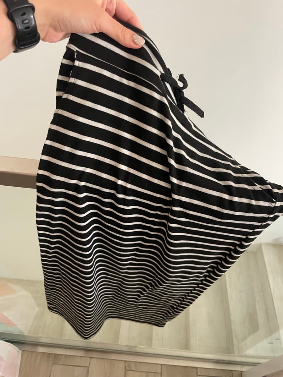 Striped black & white skirt thumbnail 2