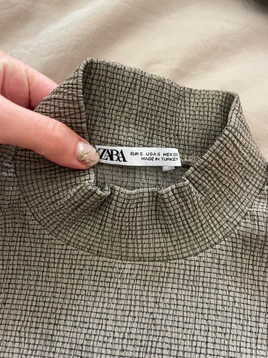 Ribbed Mock Neck Top Zara thumbnail 2