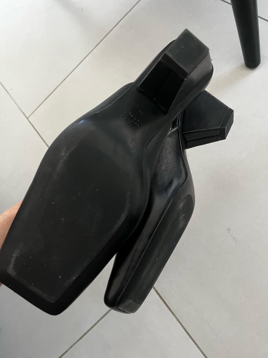 H&M Leather Square-Toe Mules thumbnail 3