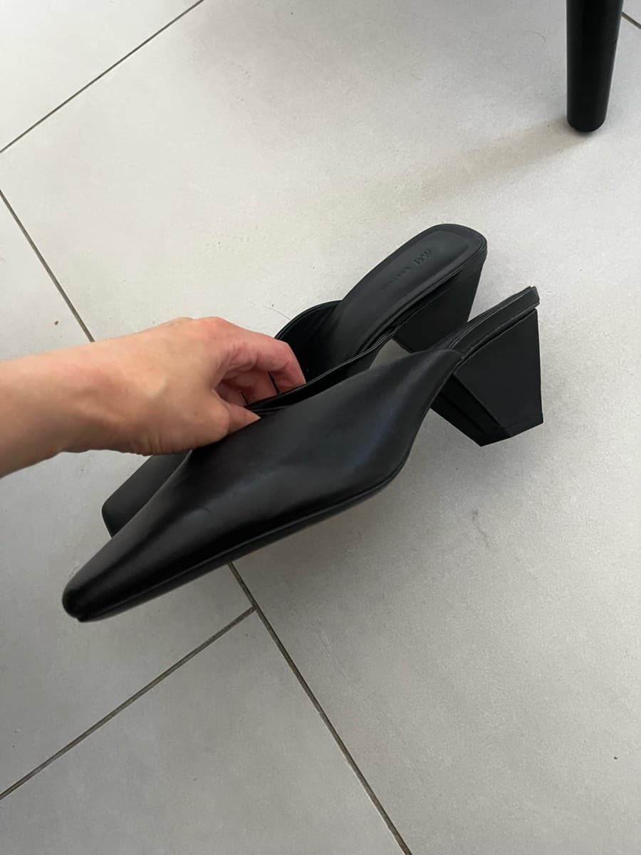 H&M Leather Square-Toe Mules thumbnail 2