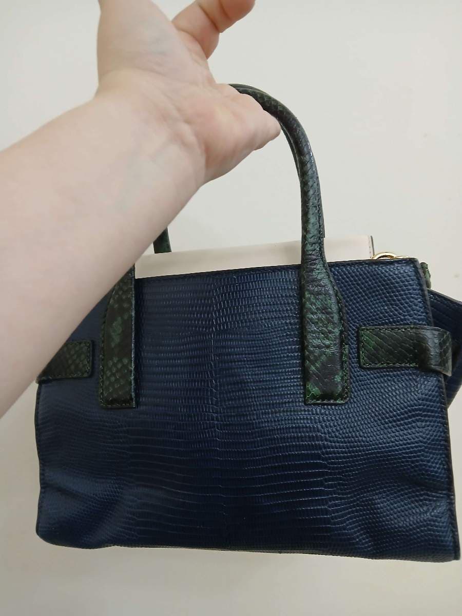 Michael Kors Selma Satchel thumbnail 7