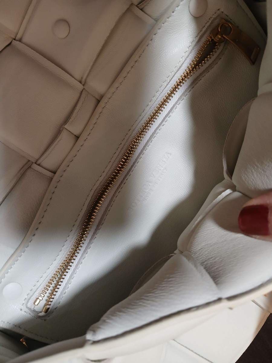 Bottega venetta White Woven Chain Bag thumbnail 5
