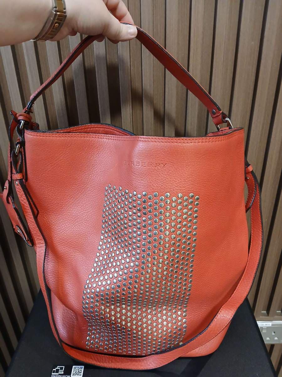Burberry hobo bag thumbnail 10