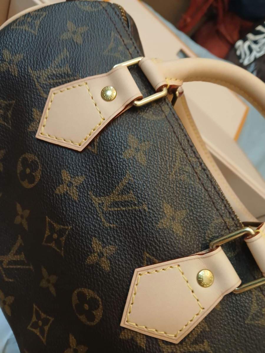 Louis Vuitton Monogram Speedy 25 thumbnail 3