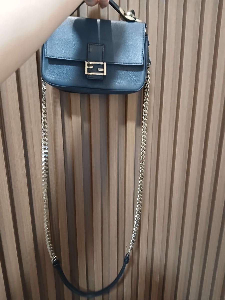 Fendi black Embellished Shoulder Bag with sling thumbnail 4
