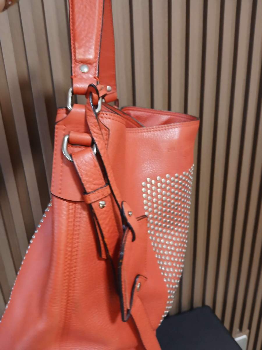 Burberry hobo bag thumbnail 6