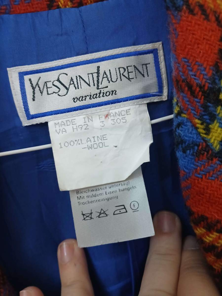 Ysl blazer medium thumbnail 2
