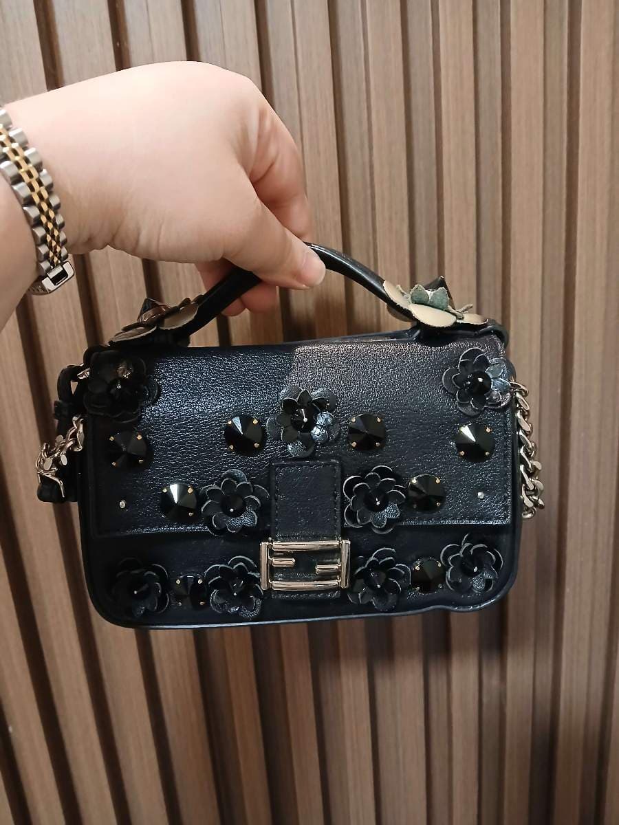Fendi black Embellished Shoulder Bag with sling thumbnail 10