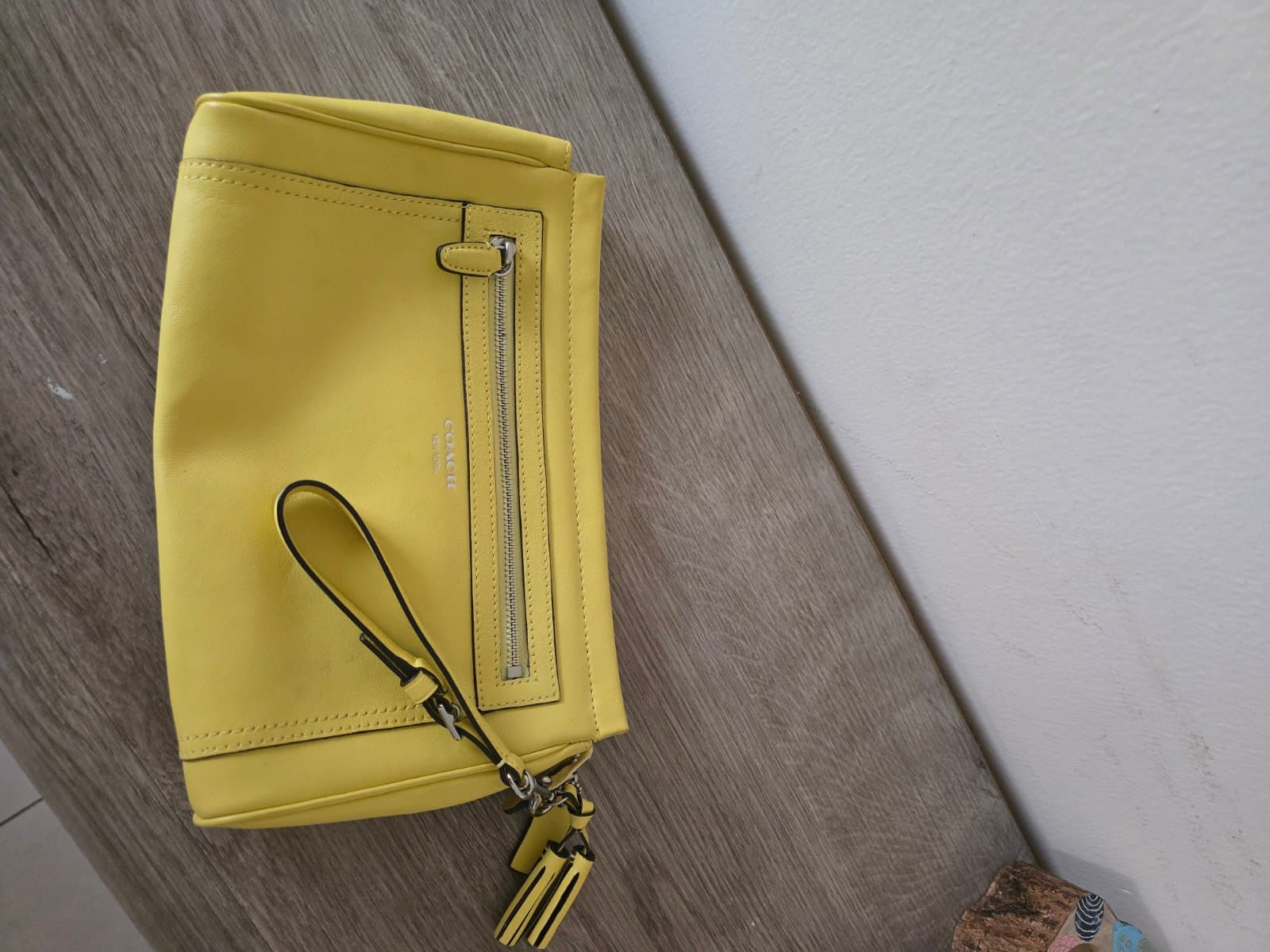 Coach Legacy Leather Large Wristlet / Clutch thumbnail 2