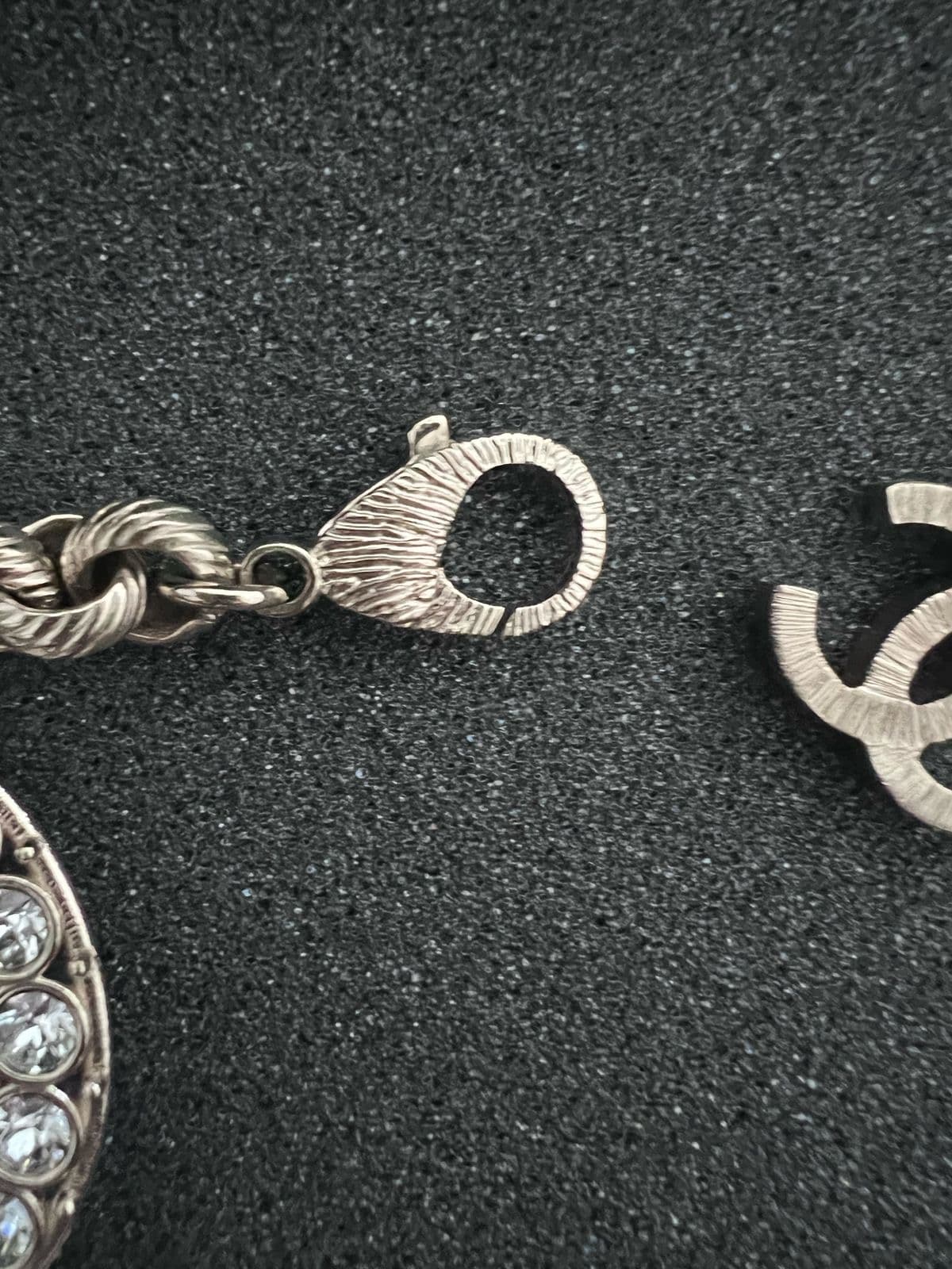 Chanel logo choker thumbnail 3