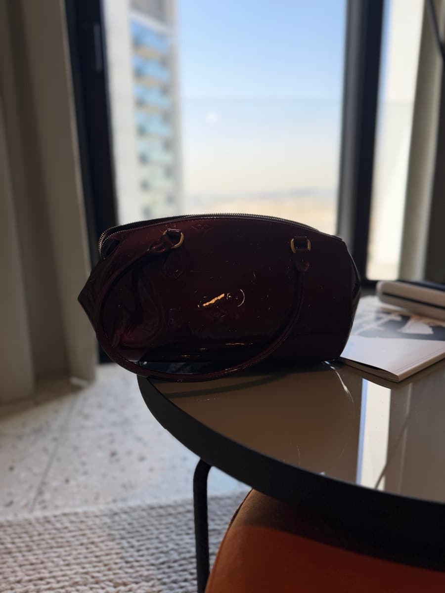 Louis Vuitton Vernis Hand bag thumbnail 2