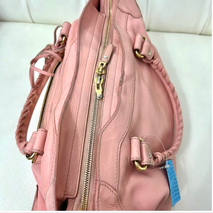 Balenciaga Pink Leather Metal Plate City Handbag thumbnail 9