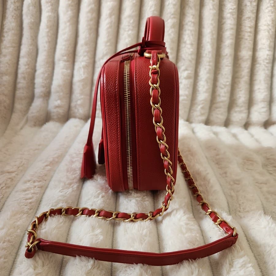 Chanel Filigree Quilted Vanity Bag thumbnail 4
