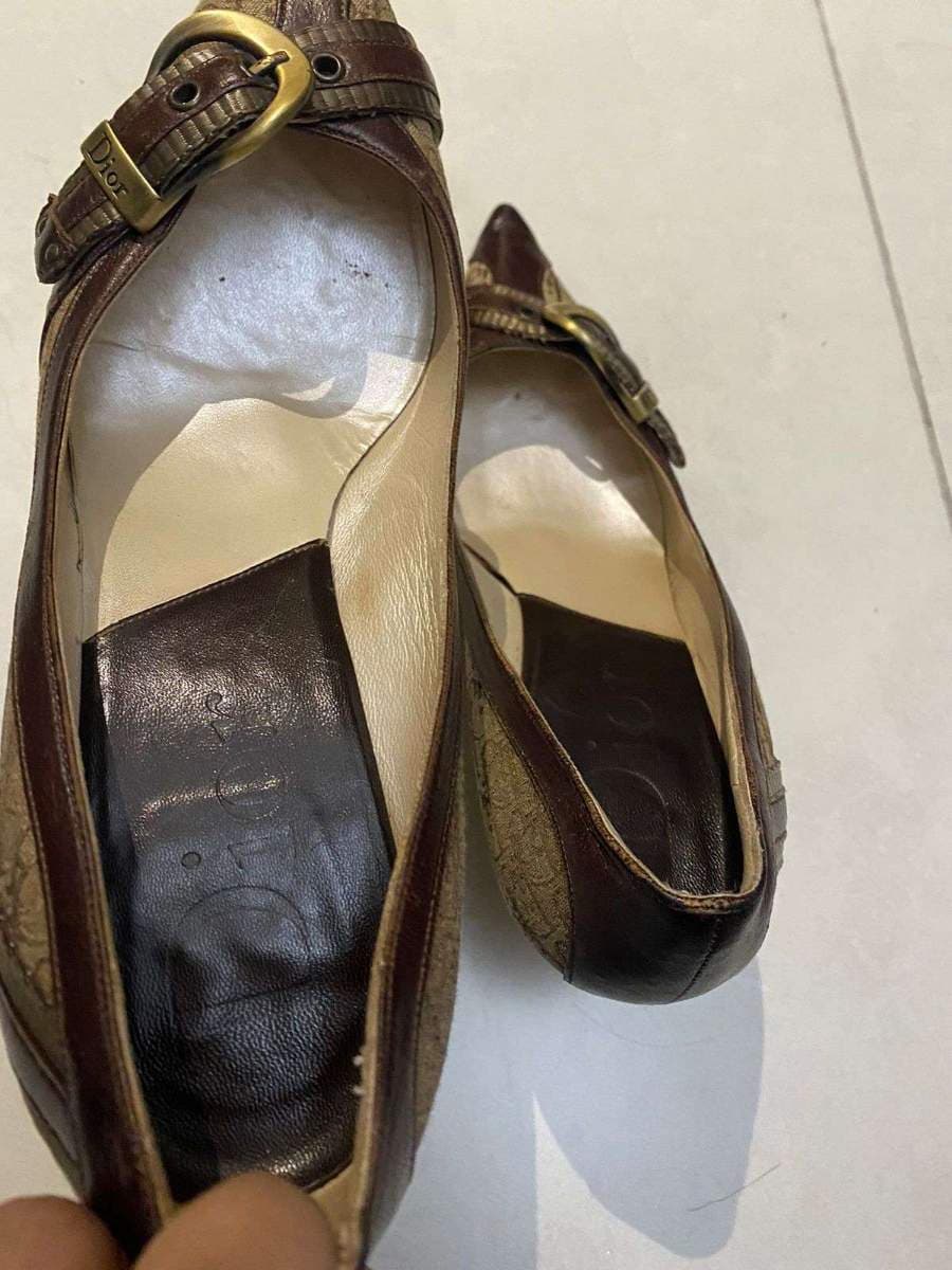 Dior Monogram Buckle Heels Size 39 thumbnail 3