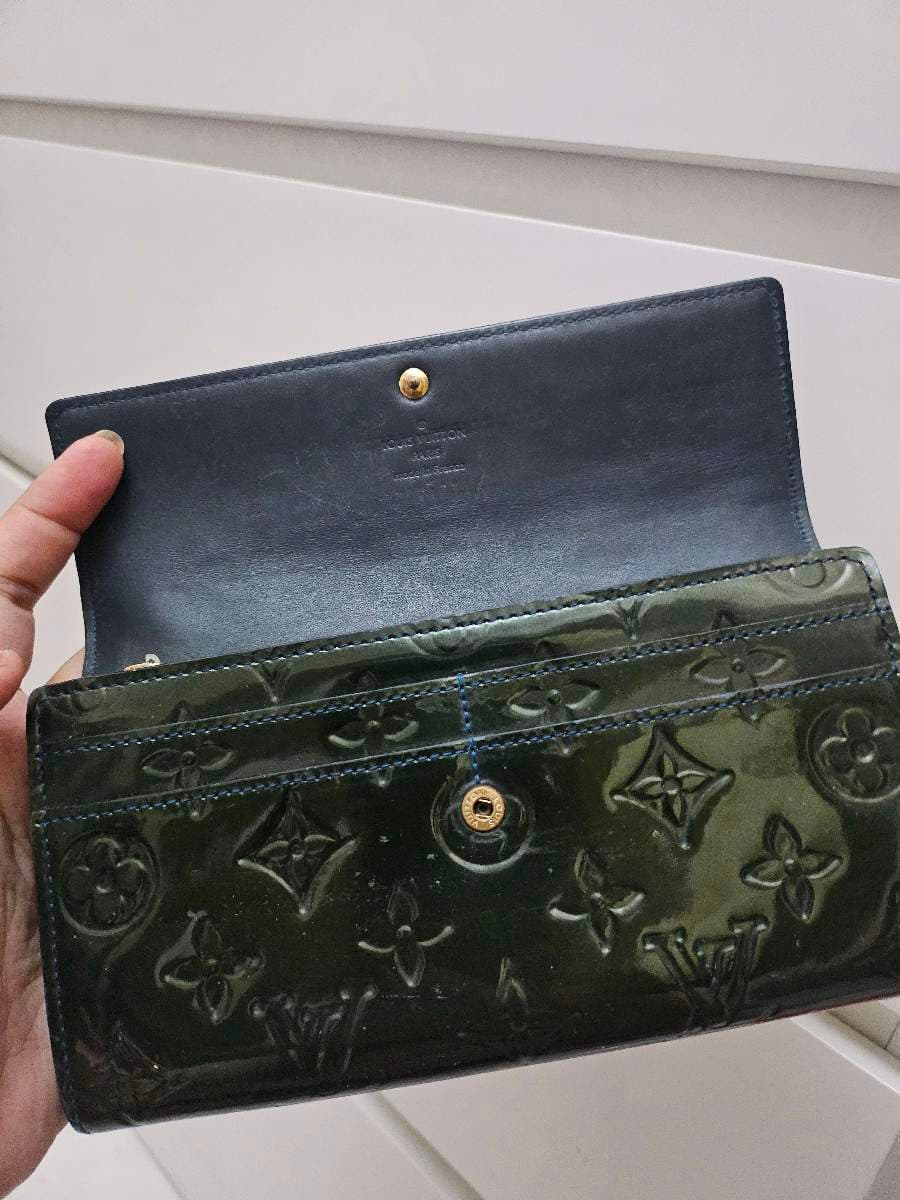 Louis Vuitton Green Patent Wallet thumbnail 3