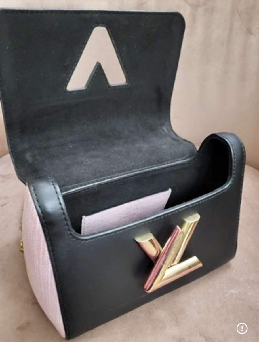Louis Vuitton Twist Shoulder Bag thumbnail 10