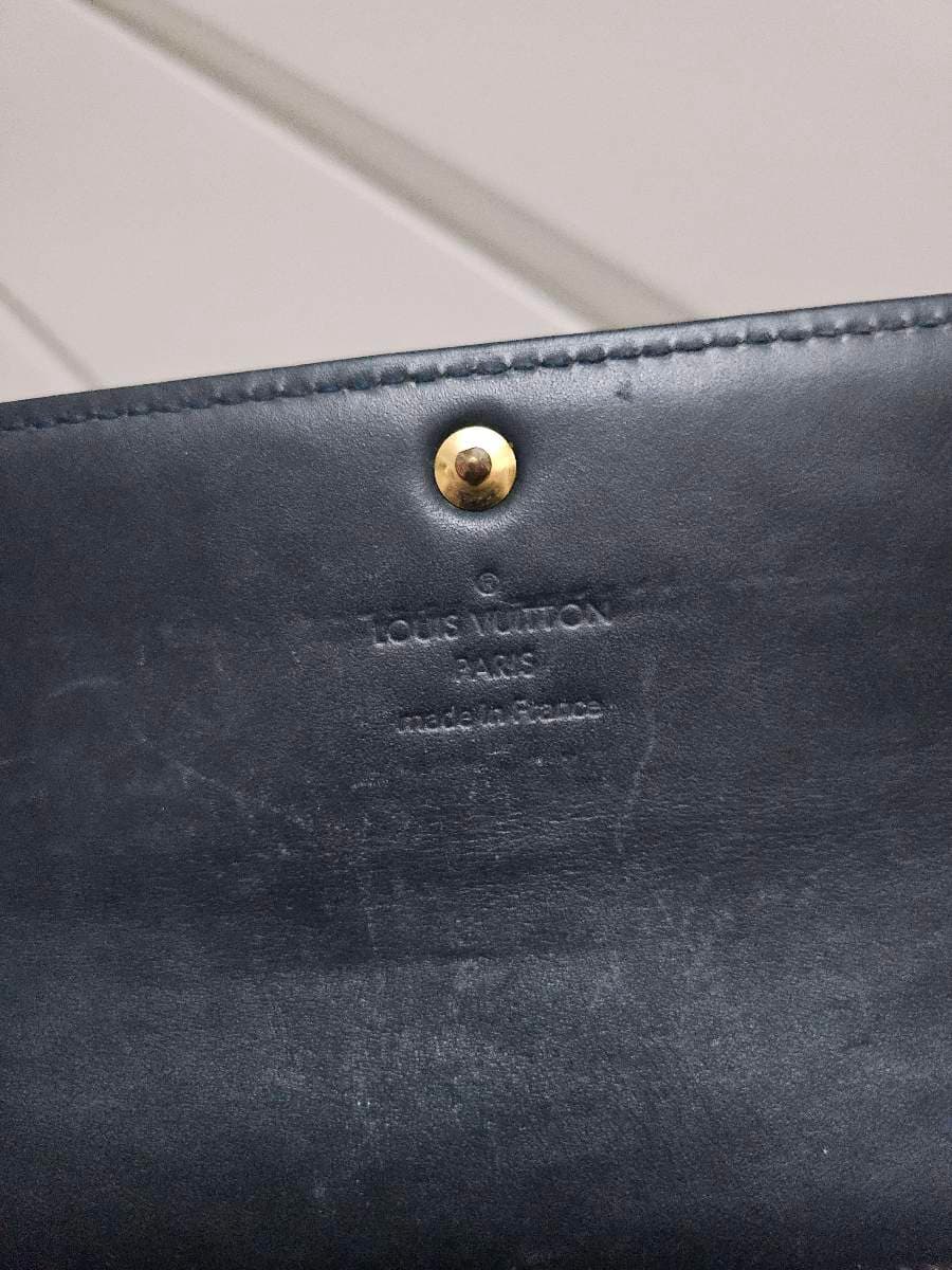 Louis Vuitton Green Patent Wallet thumbnail 9