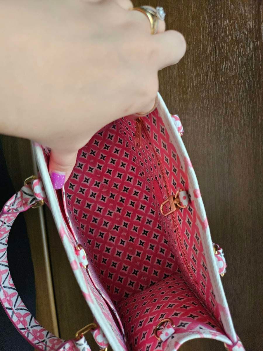 Louis Vuitton Monogram PM On the Go Tote Bag thumbnail 9