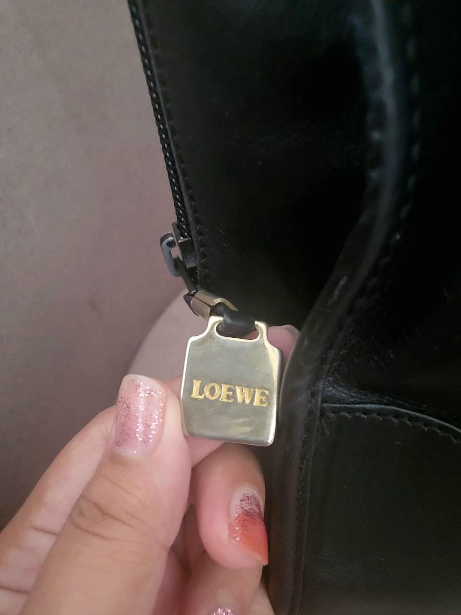Loewe Amazona Leather Bag thumbnail 3