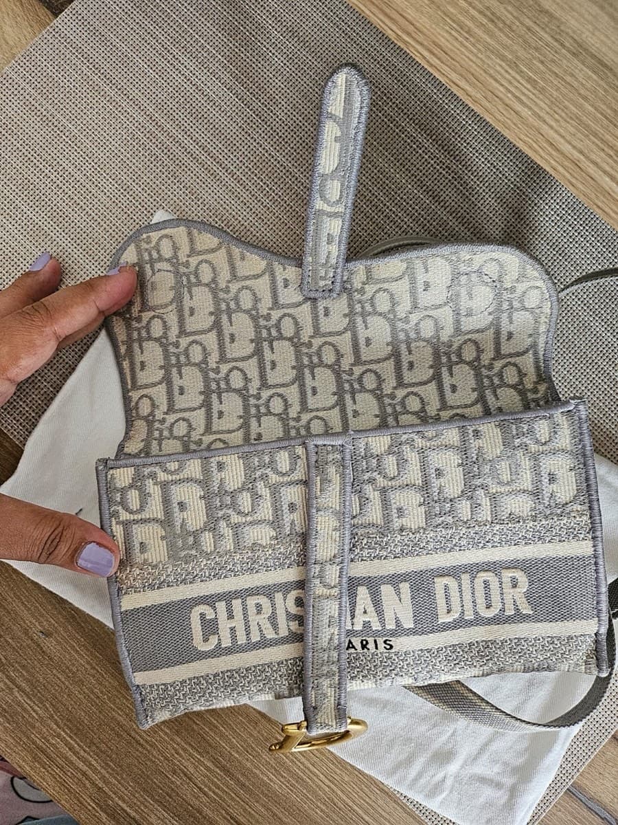 Christian Dior Oblique Saddle Shoulder Bag thumbnail 10