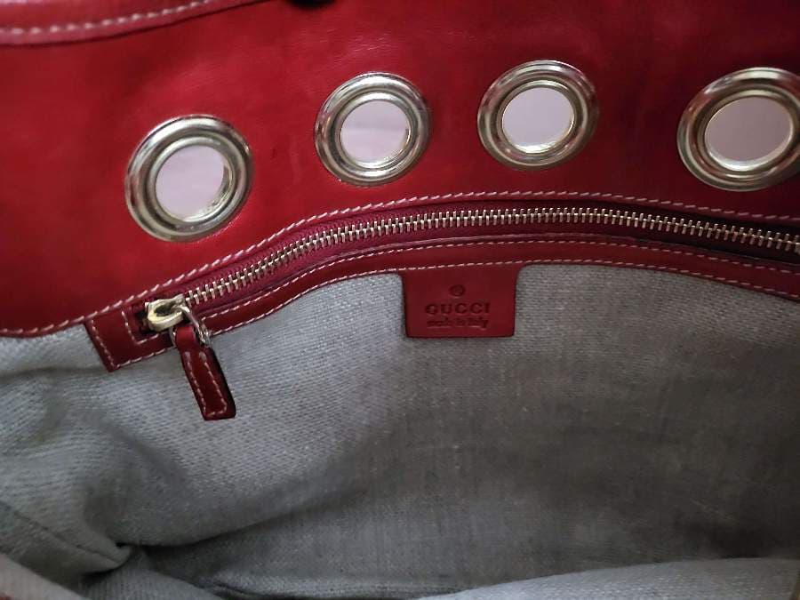 Gucci GG Canvas Shoulder Bag thumbnail 4