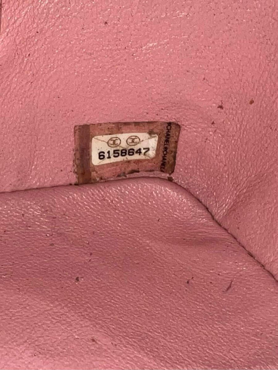Chanel Medallion Pink Tote Bag thumbnail 7