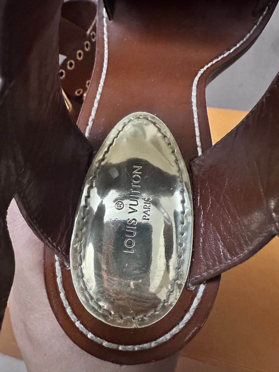 Louis Vuitton Monogram Sandals Size 40 thumbnail 8