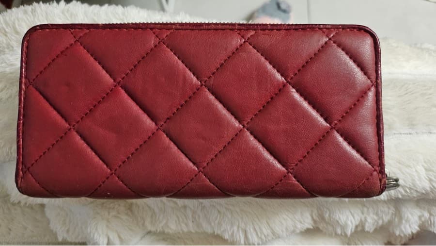 Michael Kors Quilted Leather Wallet thumbnail 2