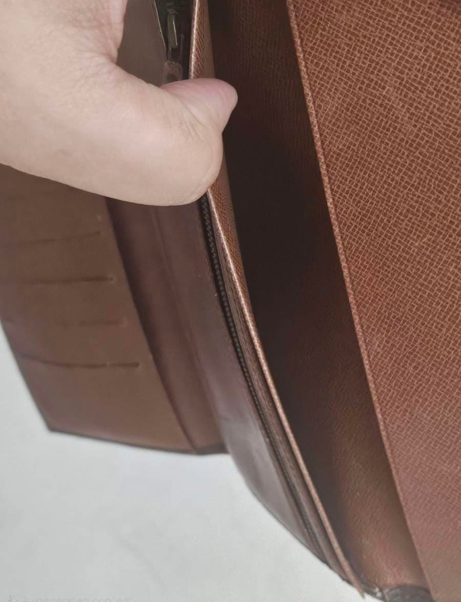 Louis Vuitton Vintage Monogram Wallet / Passport Holder thumbnail 7