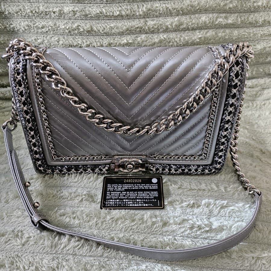 Chanel Limited Edition New Medium Boy Bag