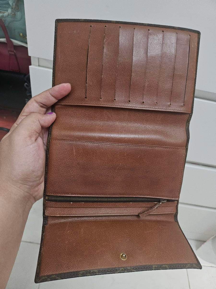 Louis Vuitton Vintage Monogram Wallet / Passport Holder thumbnail 5