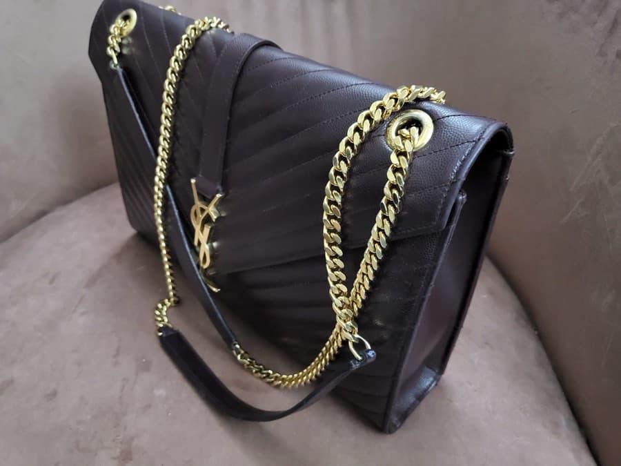 Saint Laurent Grained Leather Envelope Shoulder Bag thumbnail 2