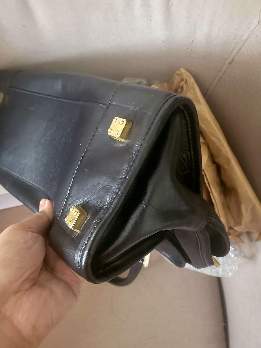 Loewe Amazona Leather Bag thumbnail 9